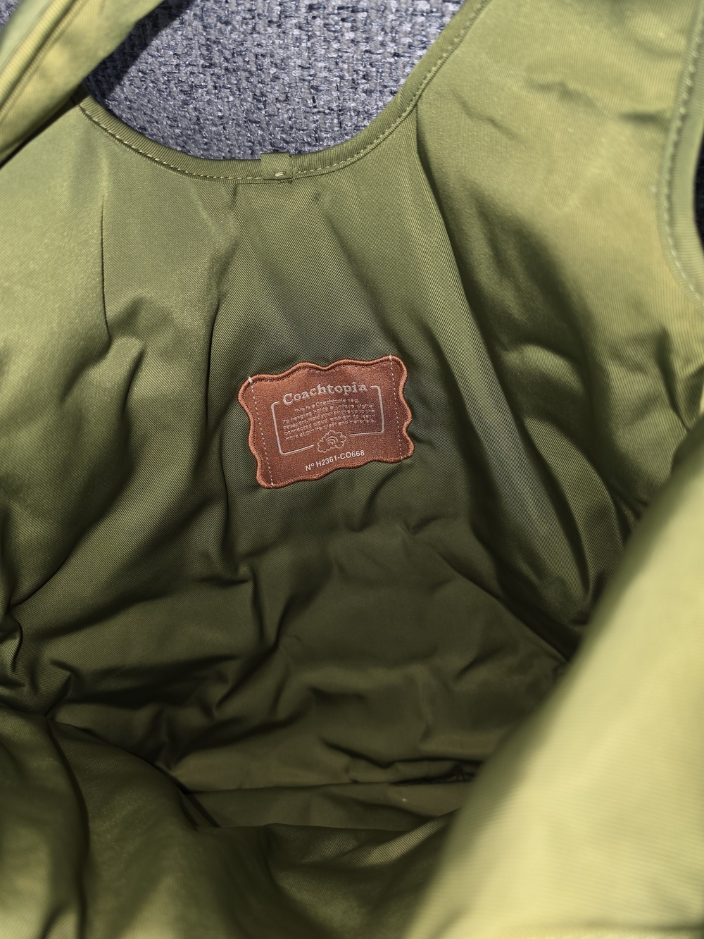 Coach Coachtopia Olive Quilted Cloud Tote - Picture 3 of 6